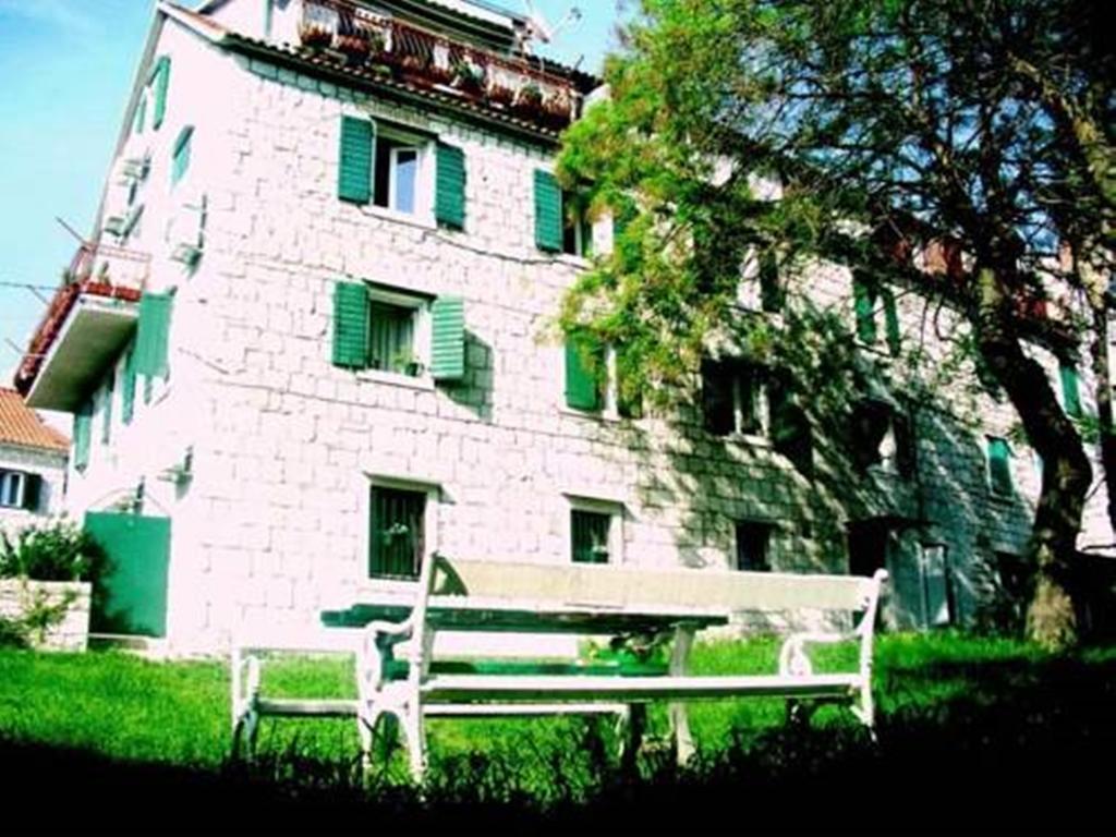 Guest House Il Giardino Duplancic Split Exteriör bild